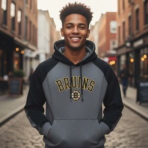 Men’s Official Boston Bruins Embroidered Hockey Sweatshirt - Size M